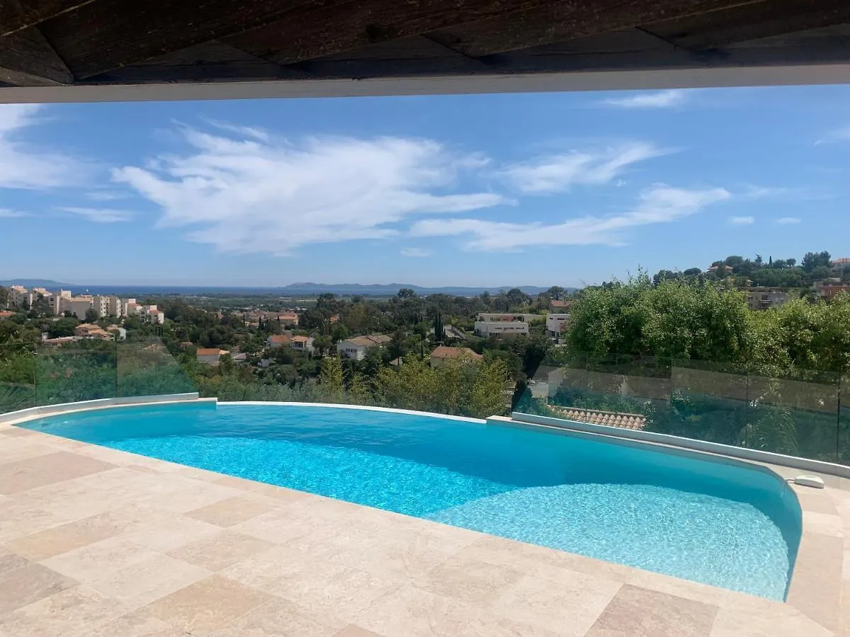 Maison Villa Contemporaine Vue Mer A Hyeres Var